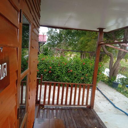 The Green Vale B&B Ban Na Chaliang Exterior photo